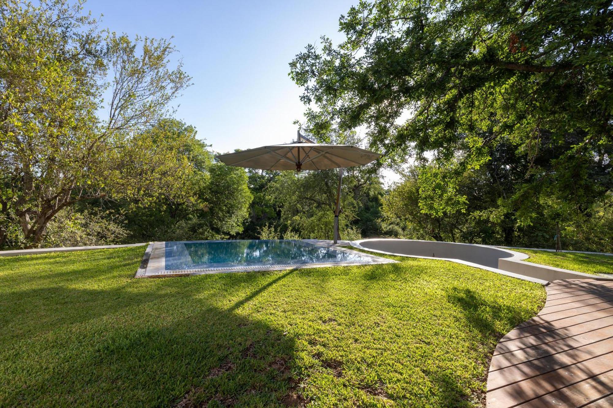 Oase By 7 Star Lodges - Greater Kruger Private 530Ha Reserve Hoedspruit Kültér fotó